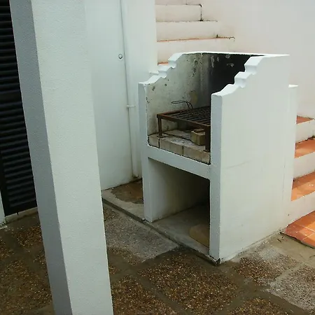 Feriehus Vila Flor - *